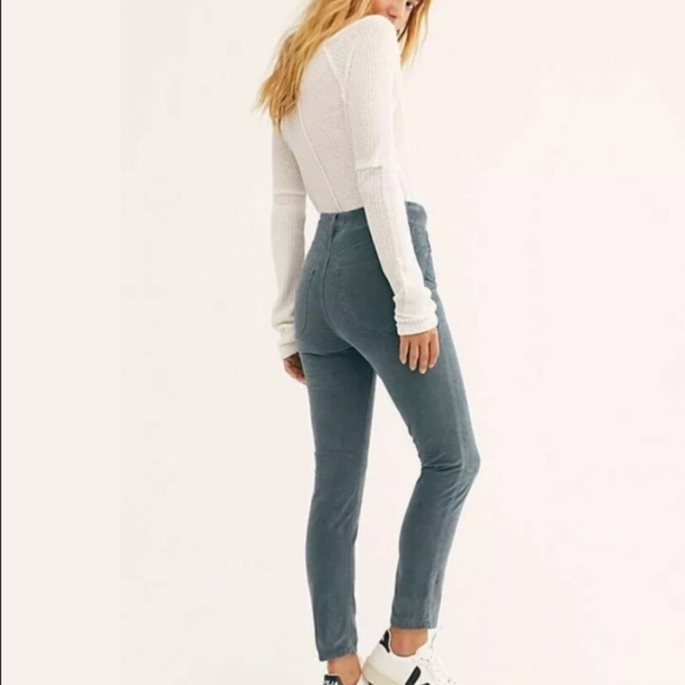Free People corduroy skinny jeans size 26